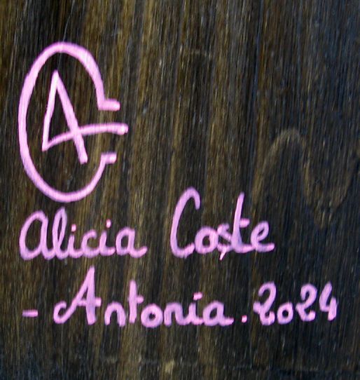 Sculpture de ALICIA COSTE a pour titre Antonia style figuratif, graphique dim : ALICIA COSTEprix:400