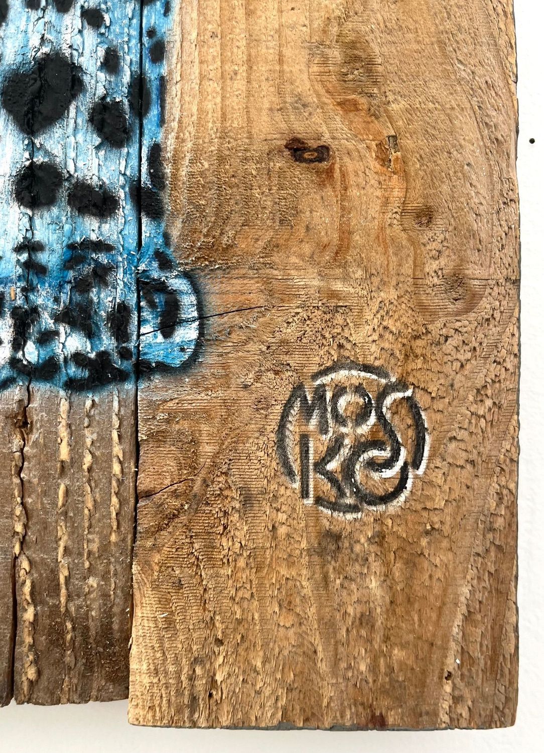 Tableau de MOSKO a pour titre Jaguar bleu face style street art dim : MOSKOprix:1500