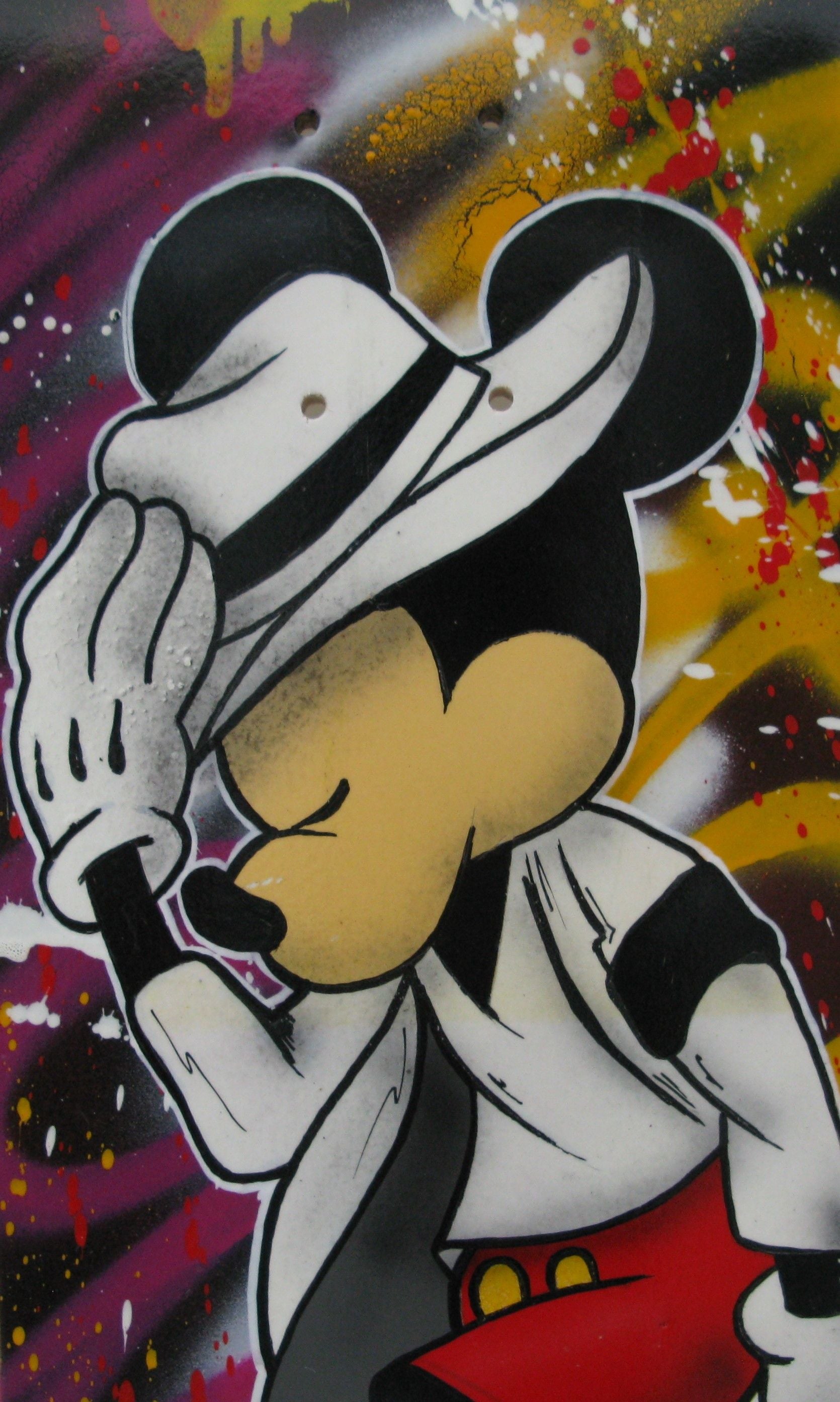 Sculpture de JUG a pour titre Moon Walk style street pop art dim : JUGprix:350