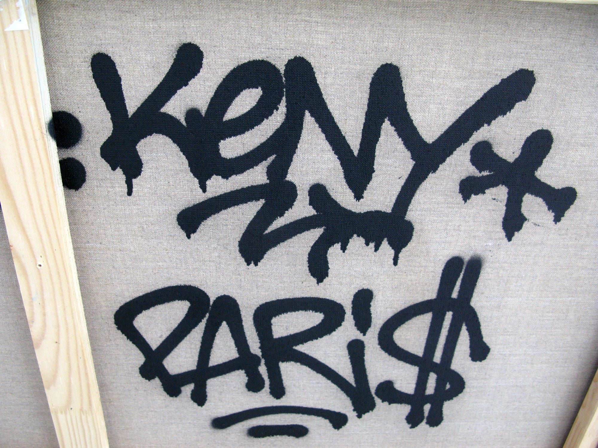 Tableau de KENY a pour titre Spray Art style graffiti, street art dim : KENYprix:800