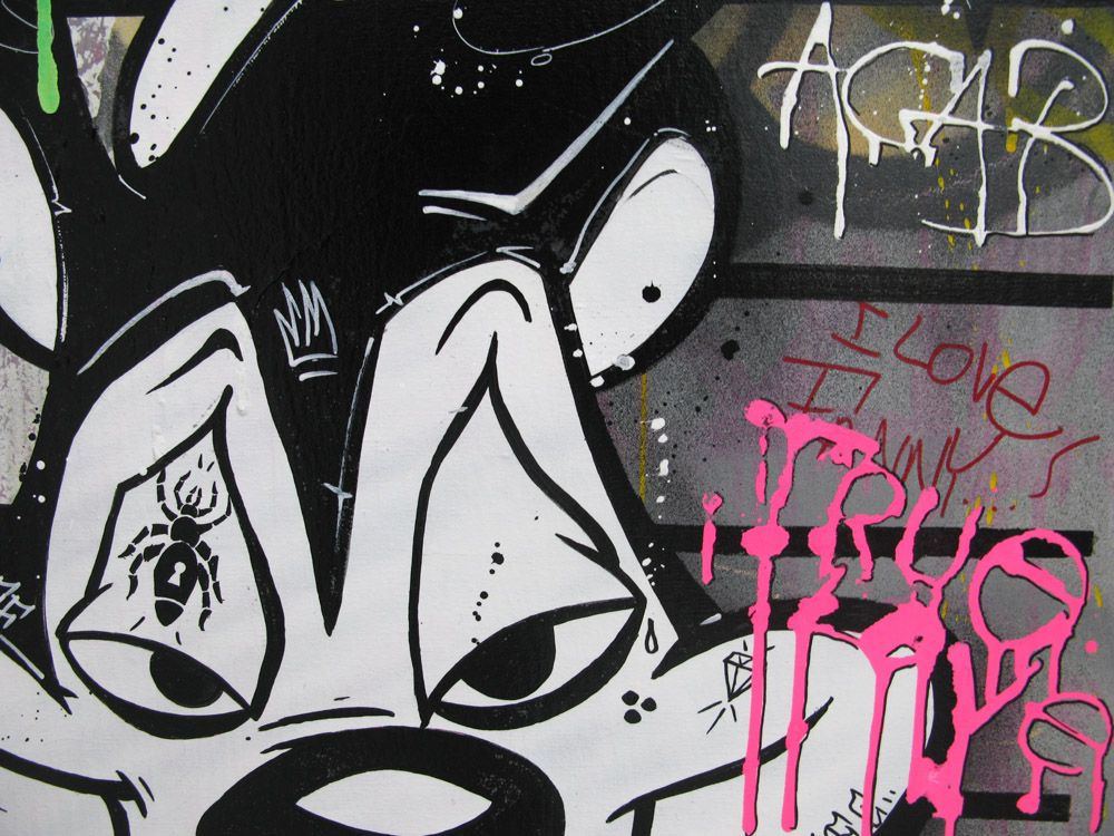 Tableau de JUG a pour titre love and jail style street pop art dim : JUGprix:700