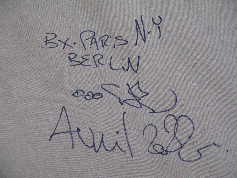 Tableau de RICO SAB a pour titre BX PARIS NY BERLIN style street pop art dim : RICO SABprix:1900