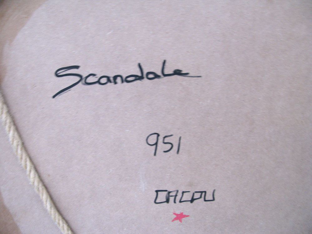 Tableau de CACOU a pour titre Scandale 951 style graphique dim : CACOUprix:270