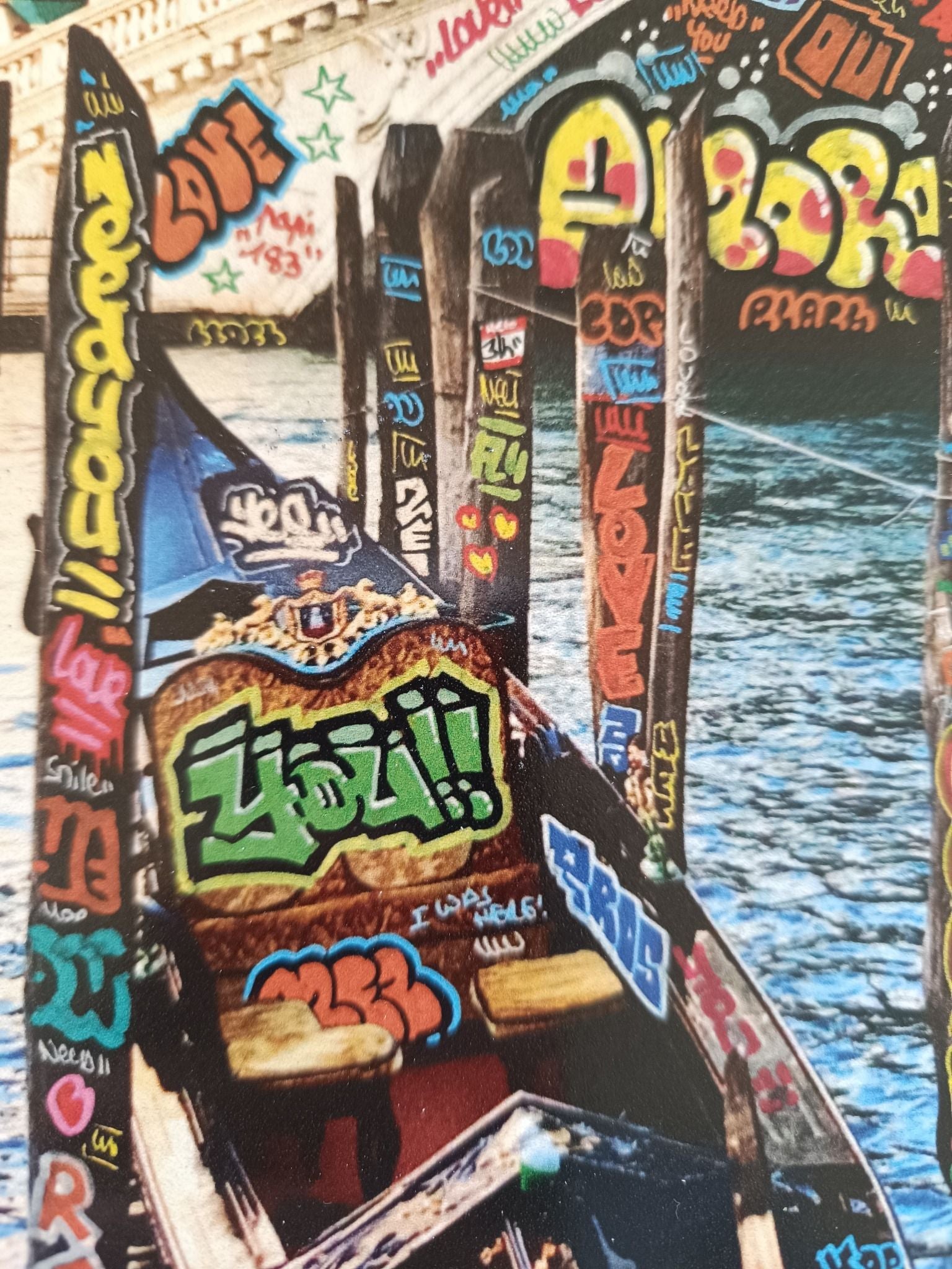 Editions d'art de BLACH a pour titre Venise In love style street art dim : BLACHprix:70