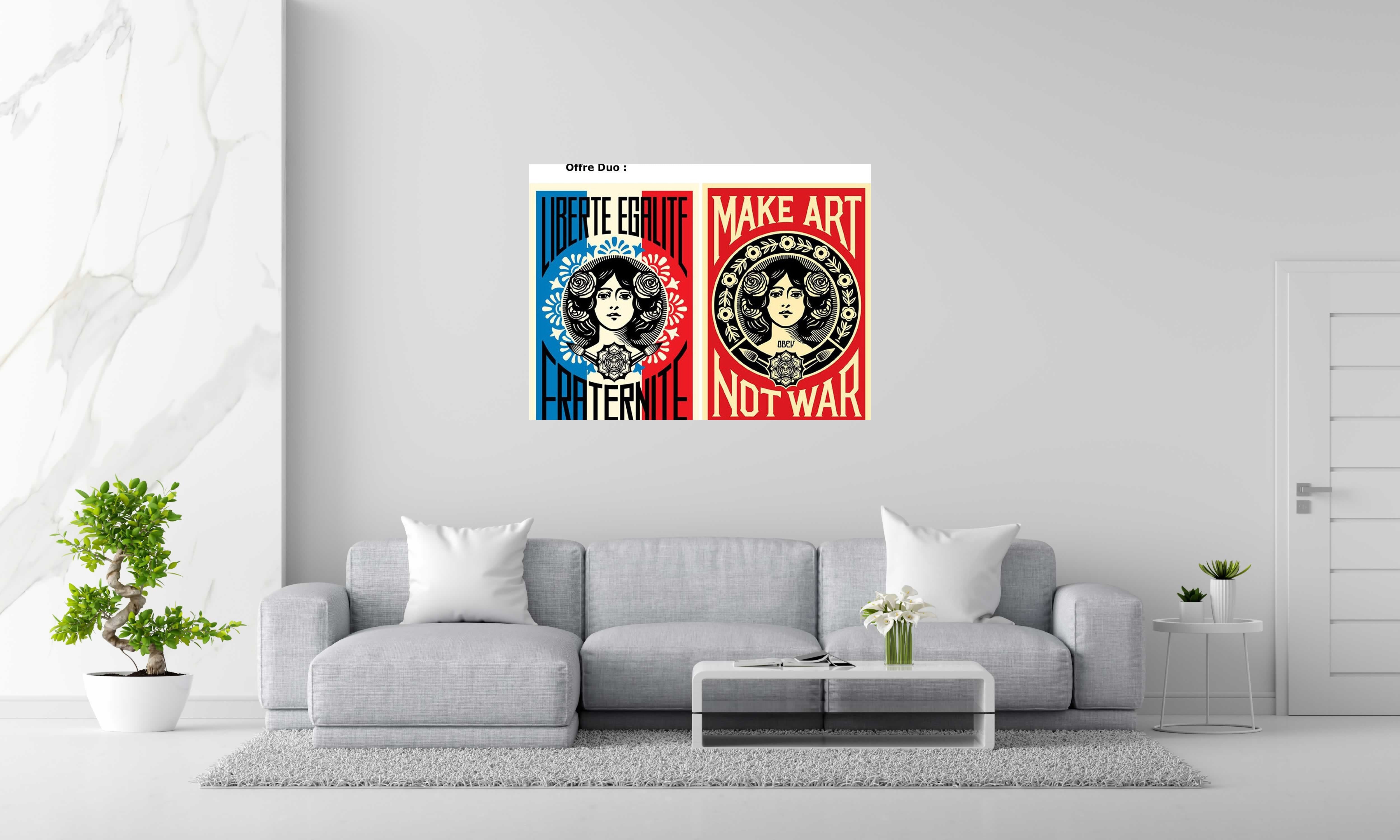 Lithographie DUO MAKE ART NOT WAR - LIBERTE EGALITE FRATERNITE de OBEY : SHEPARD FAIREY dans un intérieur – 91 × 61 cm
