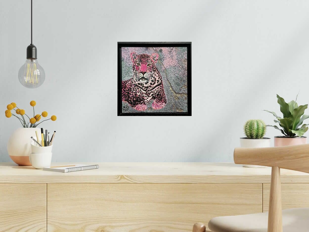 Tableau de MOSKO a pour titre Félin rose style street art dim : MOSKOprix:720