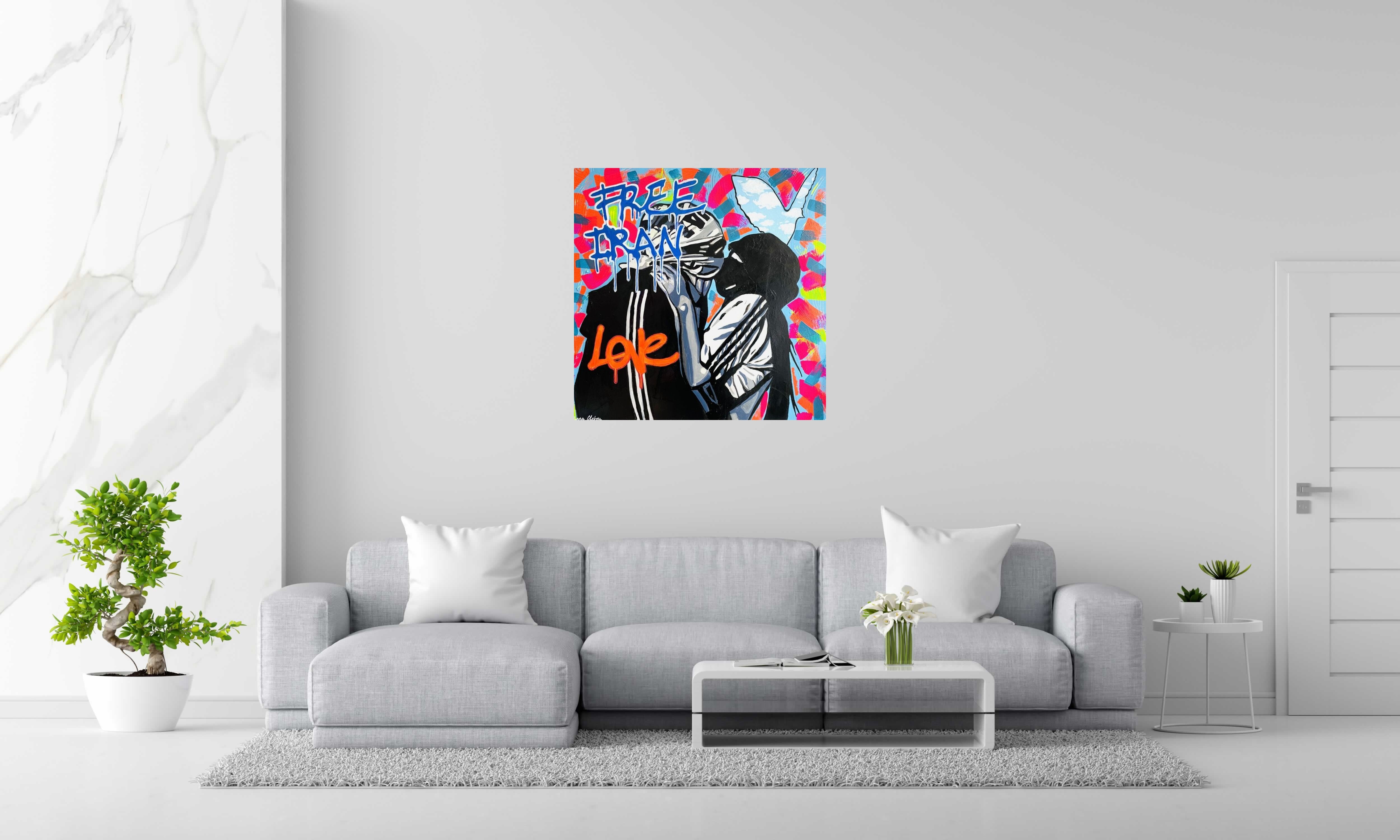 Toile Free Iran de SARA CHELOU dans un intérieur – 90 × 90 cm