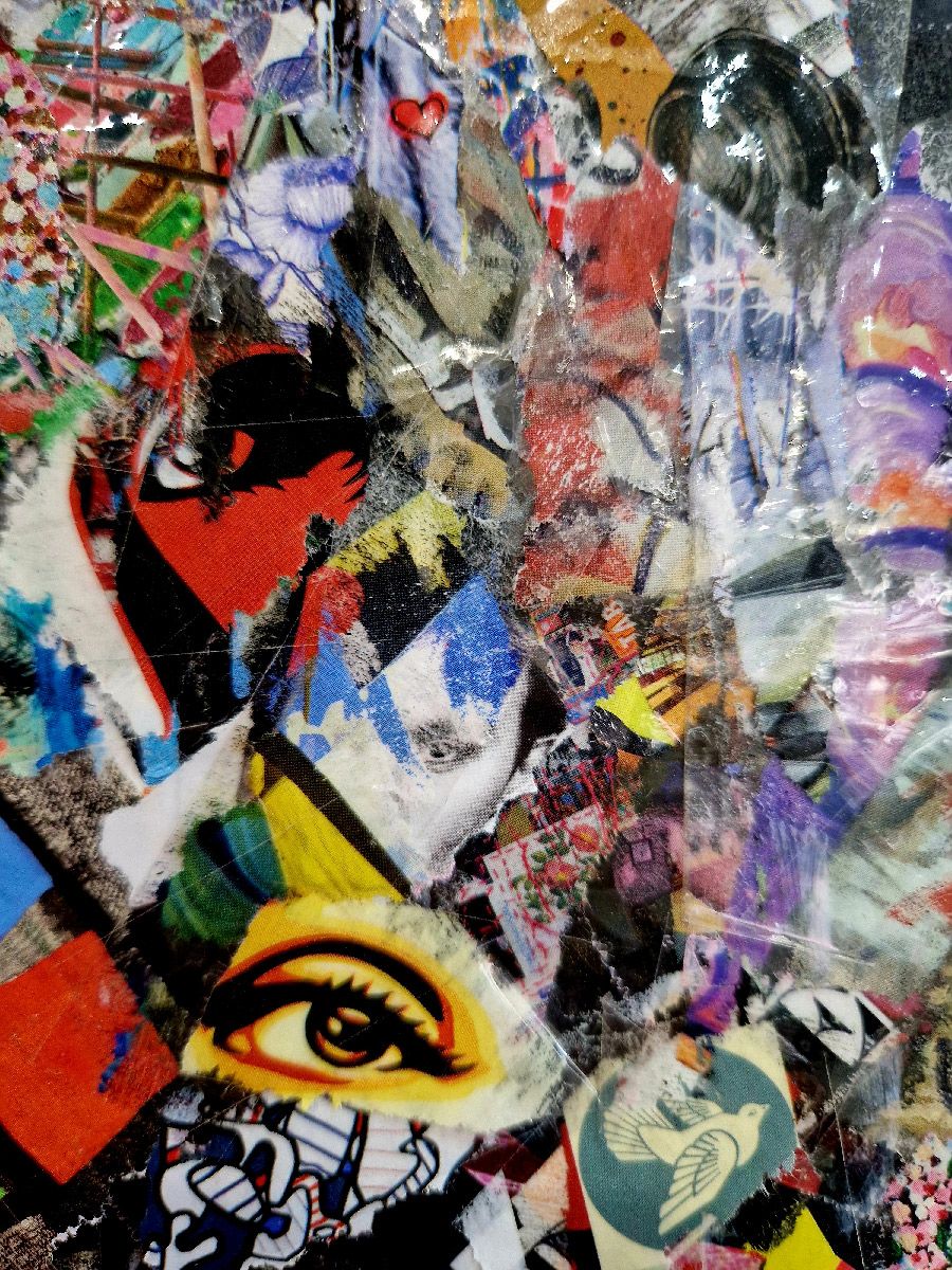 Editions d'art de FLOREPEA a pour titre  Funny eyes style street art, graphique dim : FLOREPEAprix:250