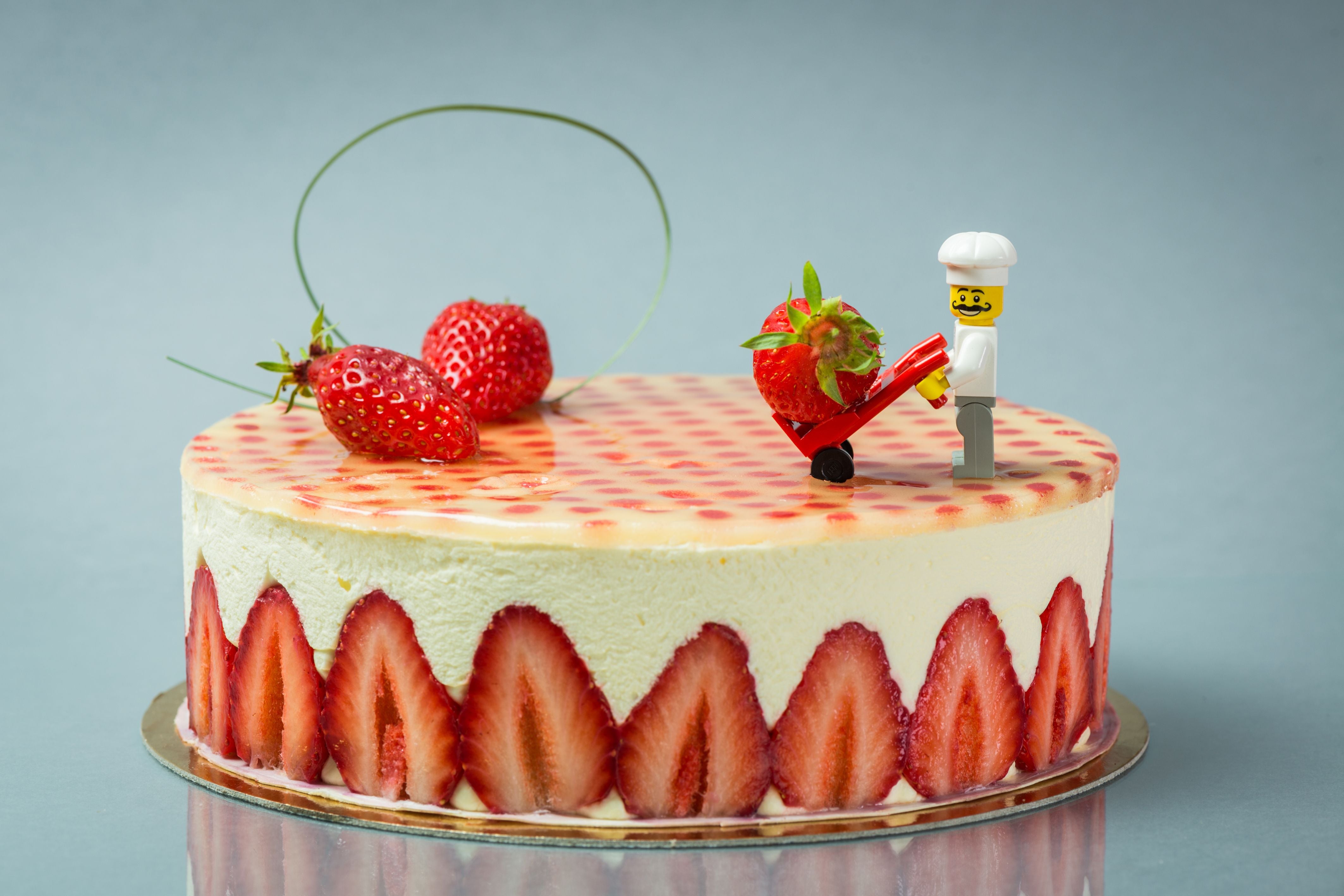 Photo de SAMSOFY a pour titre  RAMENE TA FRAISE style graphique dim : SAMSOFYprix:60
