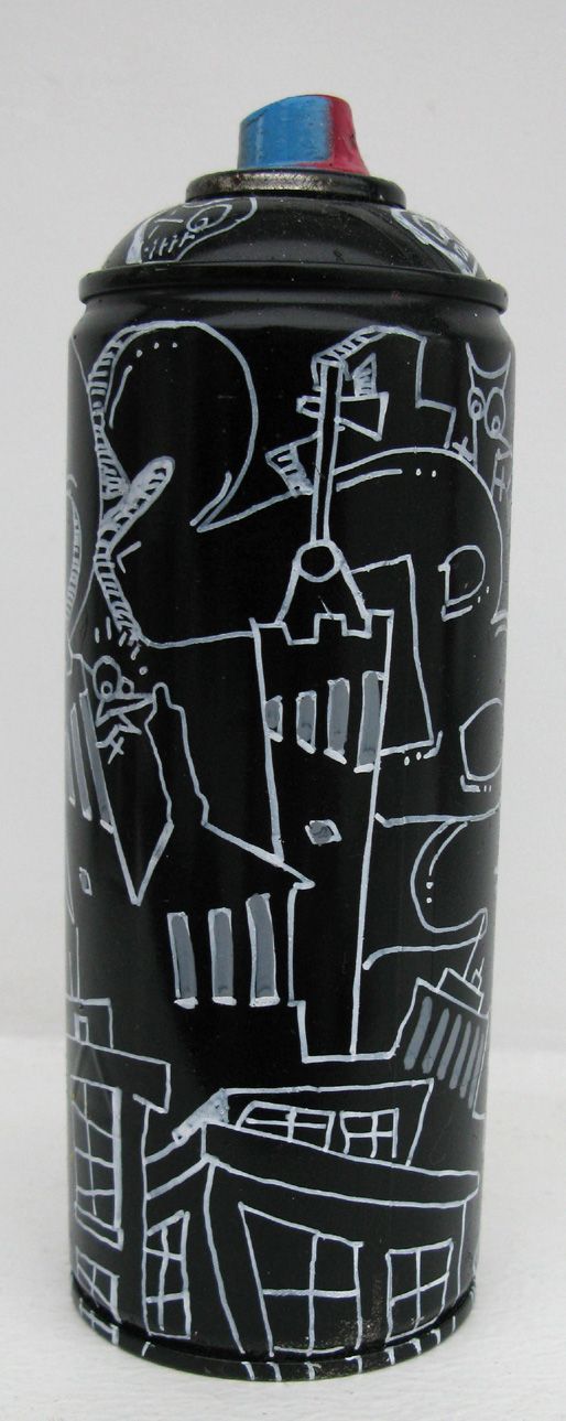 Sculpture de GUTI a pour titre  GUTI Spray noir style graffiti, street art dim : GUTIprix:60