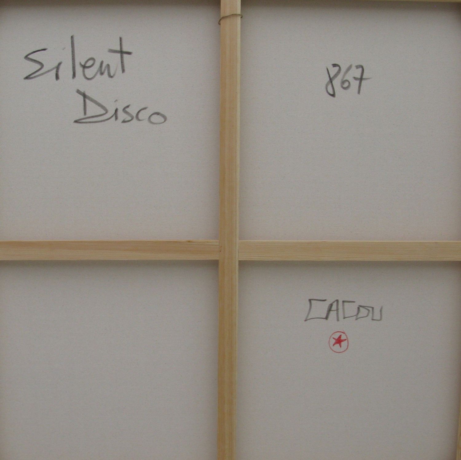 Tableau de CACOU a pour titre  SILENT DISCO style graphique dim : CACOUprix:850