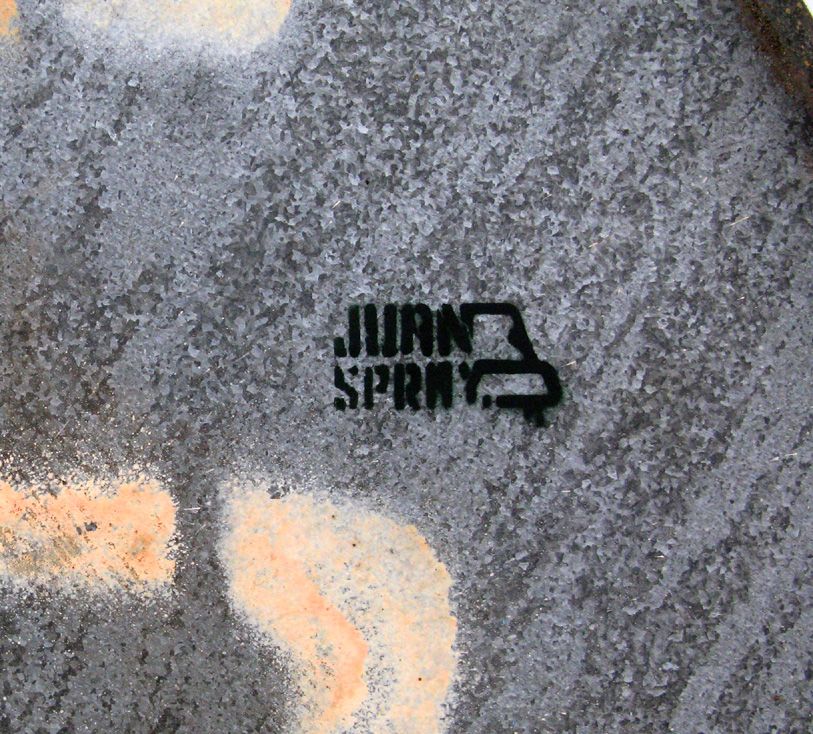 Sculpture de JUAN SPRAY a pour titre  SANS TITRE style graphique dim : JUAN SPRAYprix:600