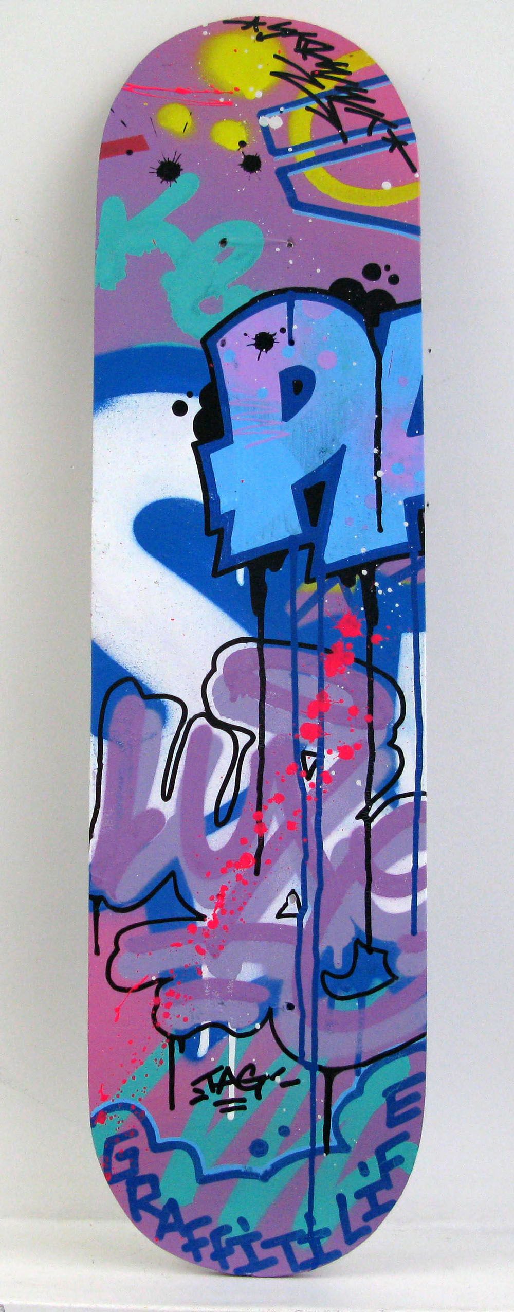 Sculpture de KENY a pour titre  STREET style graffiti, street art dim : KENYprix:320