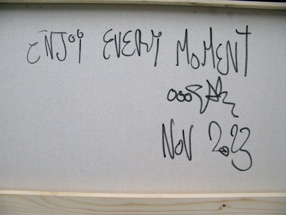 Tableau de RICO SAB a pour titre  Enjoy every moment style street pop art, street art dim : RICO SABprix:320