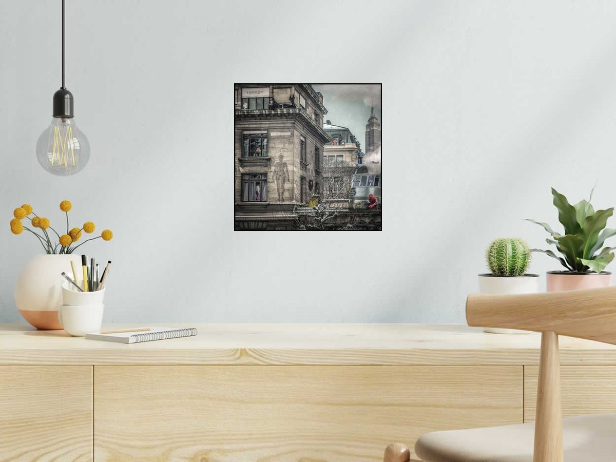 Digigraphie Bat visite à Peter Parker de OliR dans un intérieur – 30 × 30 cm