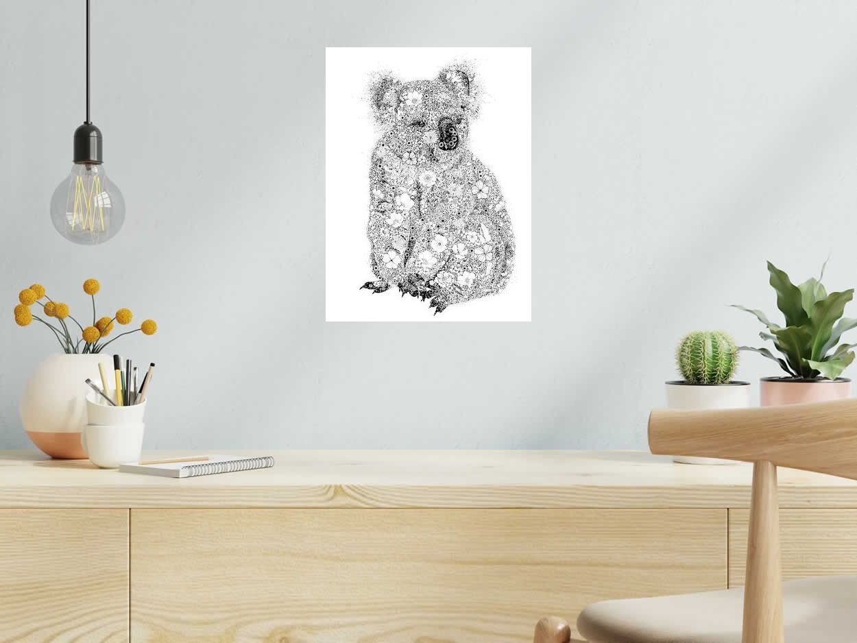 Estampe KOALA de CAMILLE POLI dans un intérieur – 30 × 40 cm