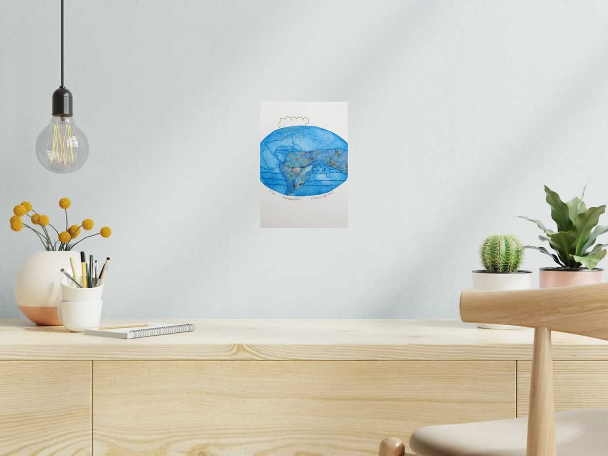 Estampe dormeuse 4 de NAVIEILLEVILLE dans un intérieur – 18 × 26 cm