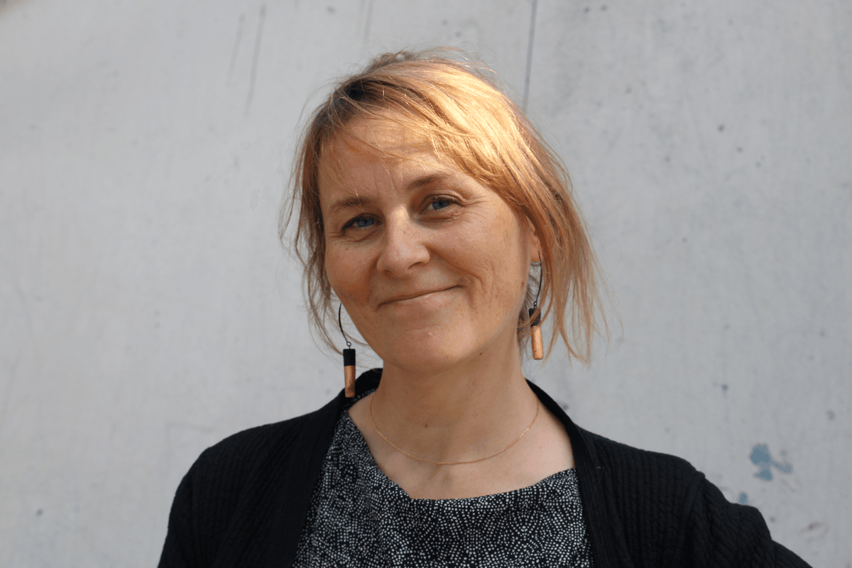 JULIA CHAUSSON