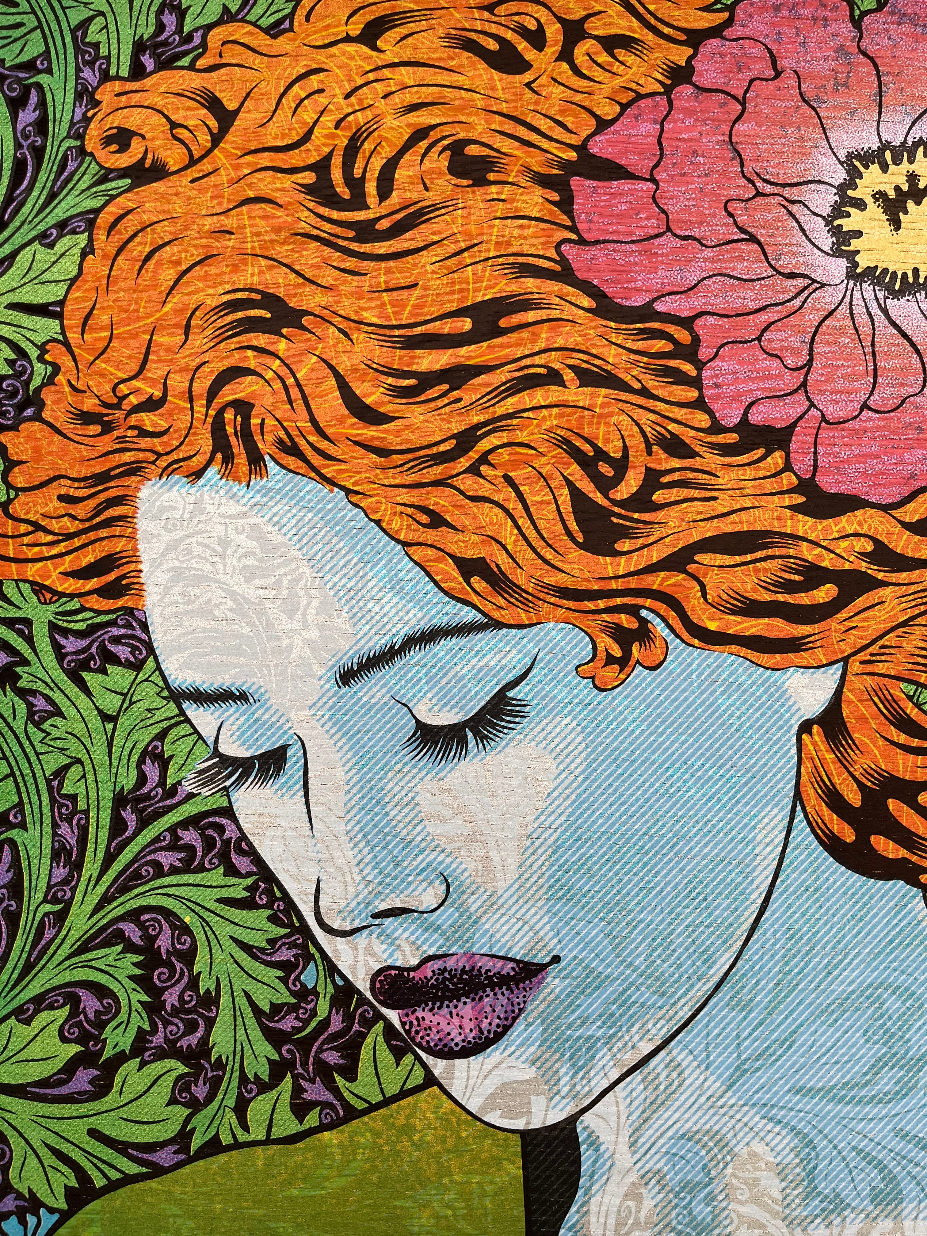 Peinture FLORA wood panel AP de CHUCK SPERRY dans un intérieur – 83 × 50 cm