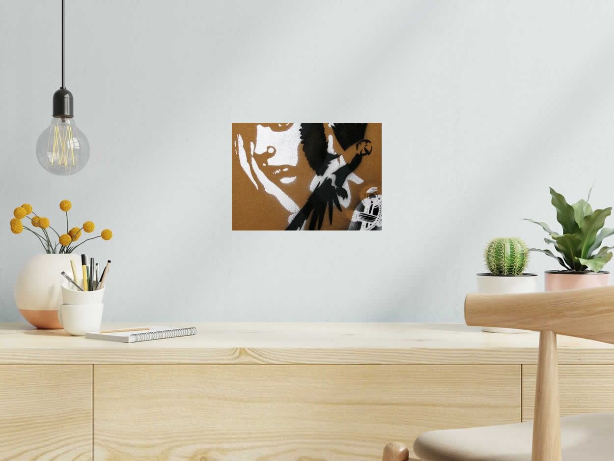 Peinture Lucie et son perroquet de KARO TRASS dans un intérieur – 30 × 21 cm