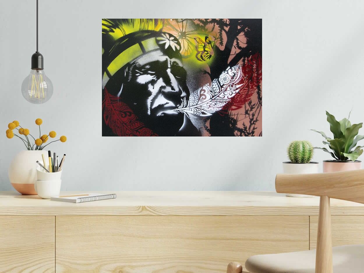 Peinture Prêtes moi ta plume de KARO TRASS dans un intérieur – 55 × 40 cm