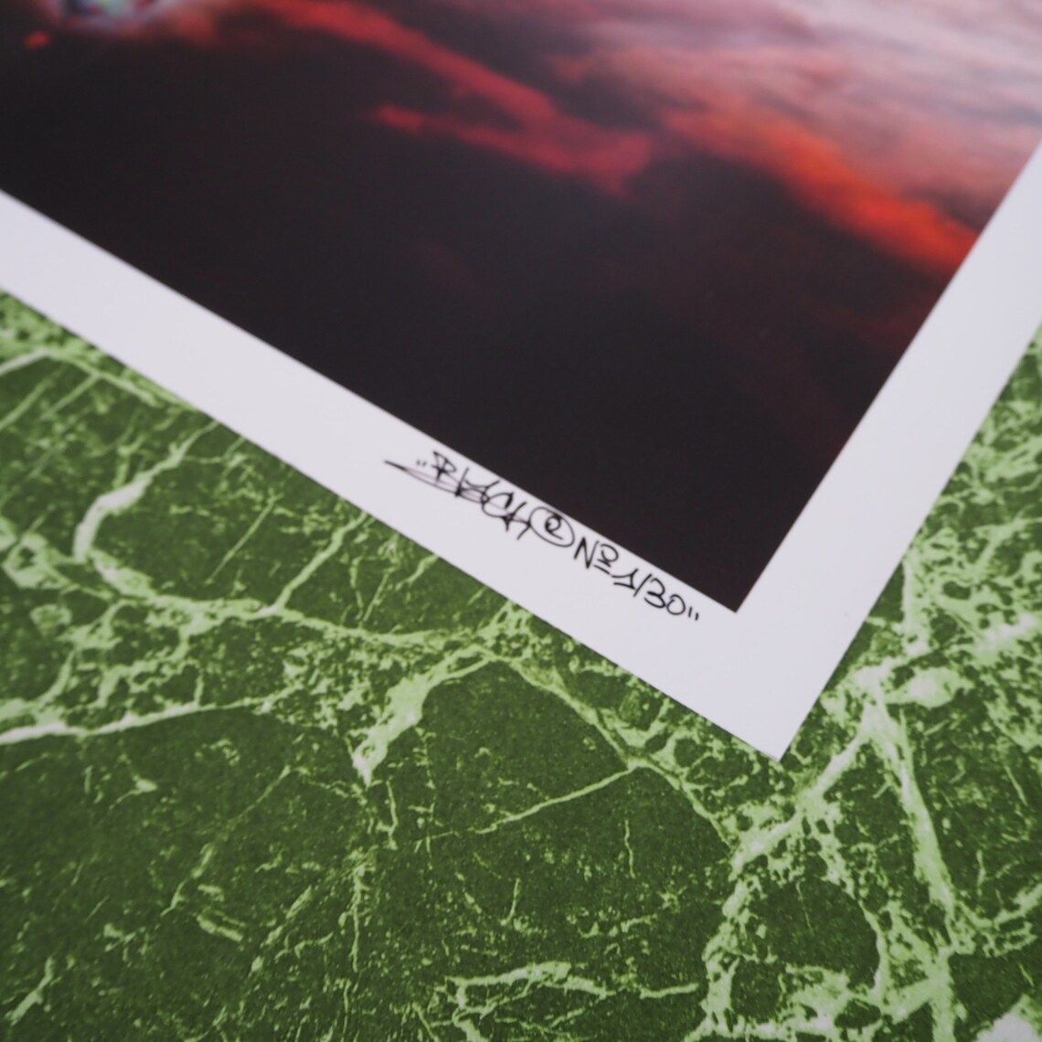 Editions d'art de BLACH a pour titre  Sunset VS Lighthouse style street art dim : BLACHprix:70