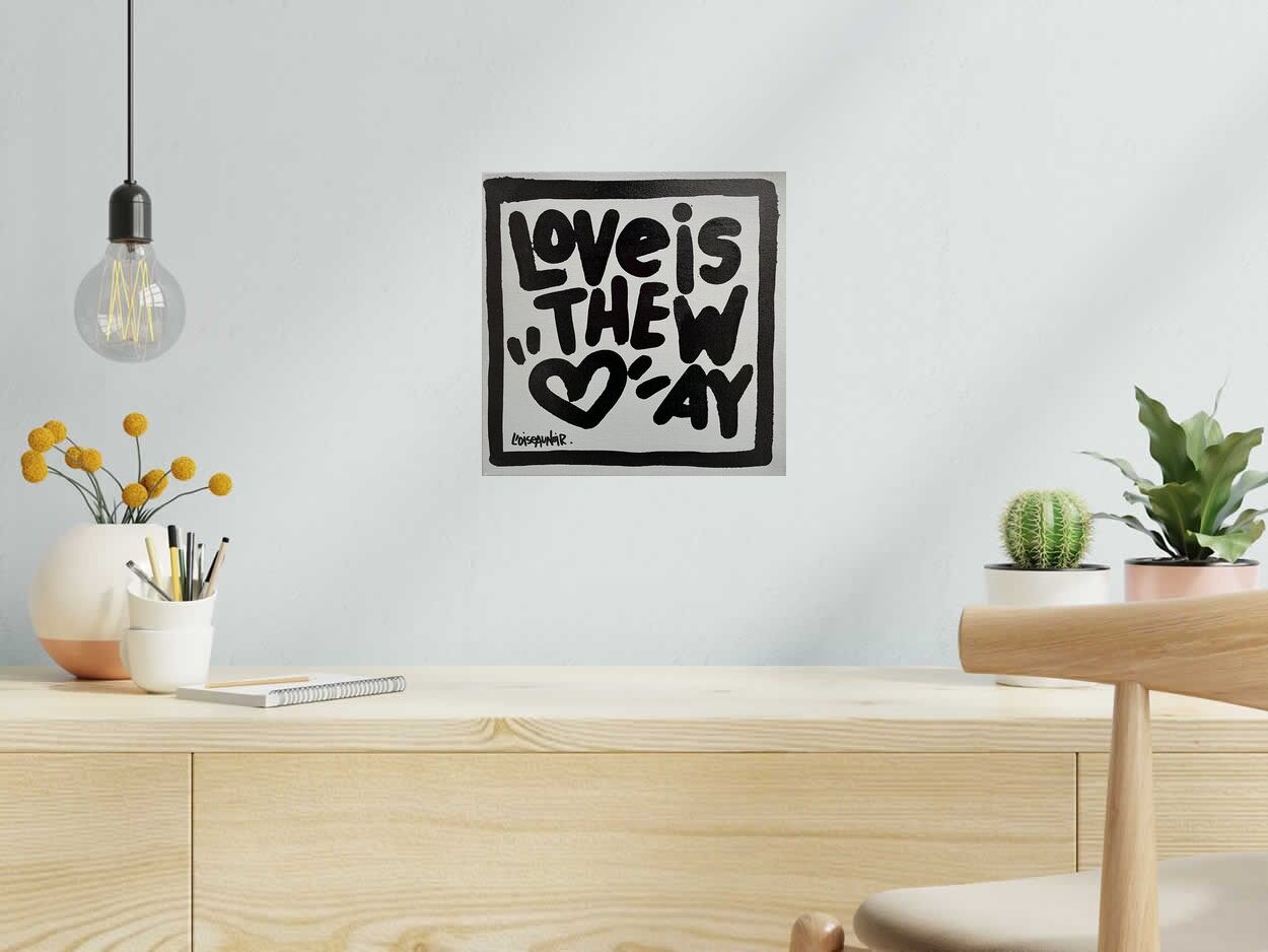 Tableau Love is the way de L'OISEAU NOIR dans un intérieur – 30 × 30 cm