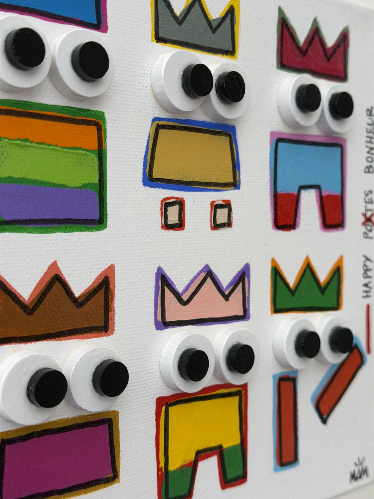 Tableau Happy Tribu de MAM dans un intérieur – 20 × 20 cm