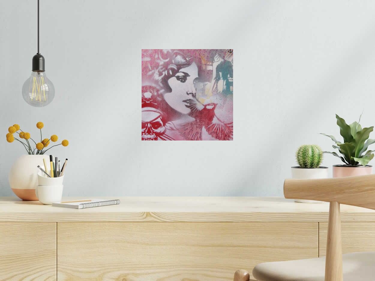 Tableau Suzy de KARO TRASS dans un intérieur – 30 × 30 cm