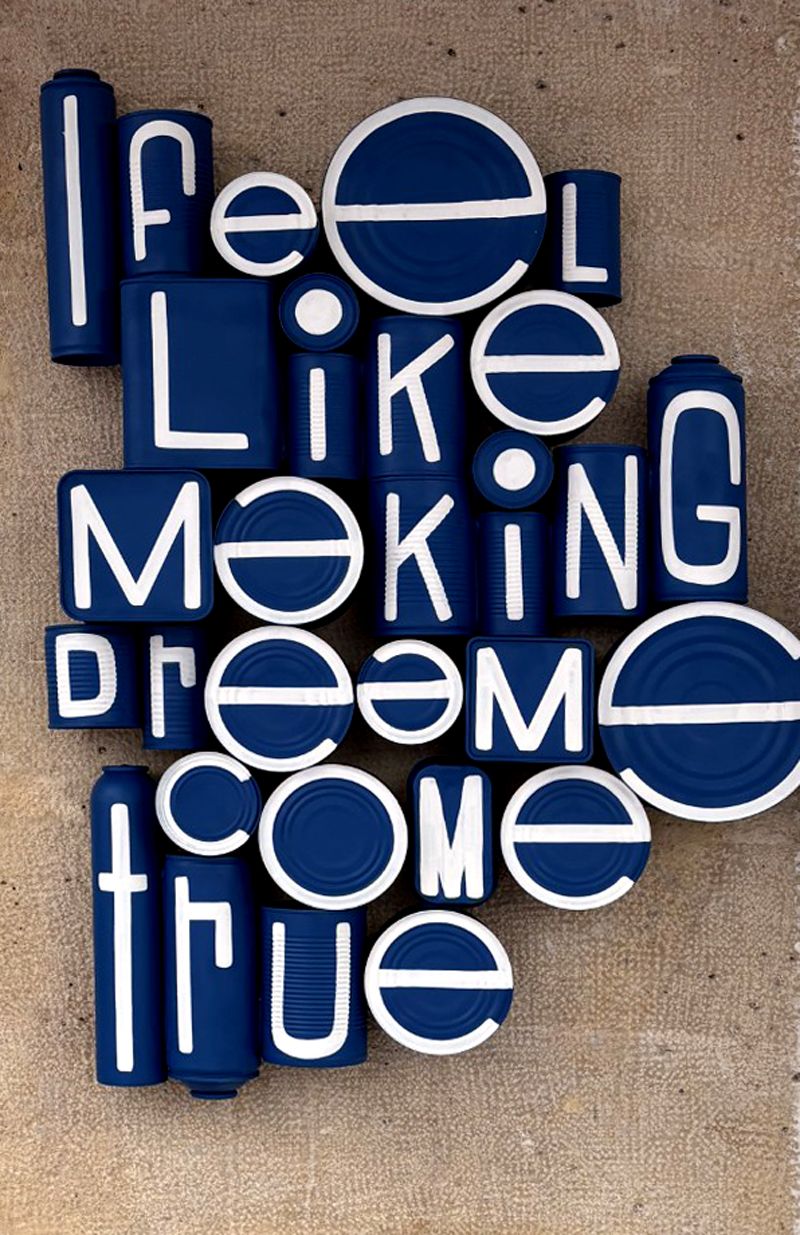 Sculpture de ME LATA a pour titre  I feel like making dreams come true style graffiti, street pop art dim : ME LATAprix:700