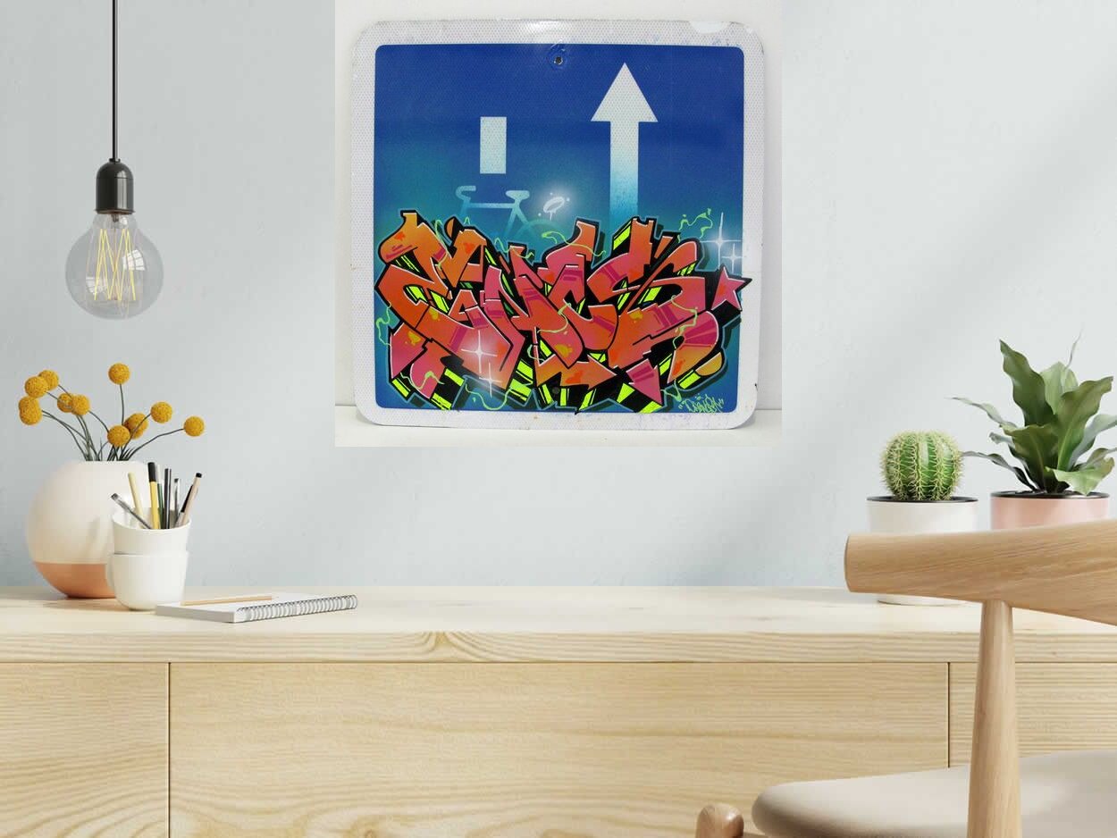 Toile Attention vélo de ENCS dans un intérieur – 50 × 50 cm